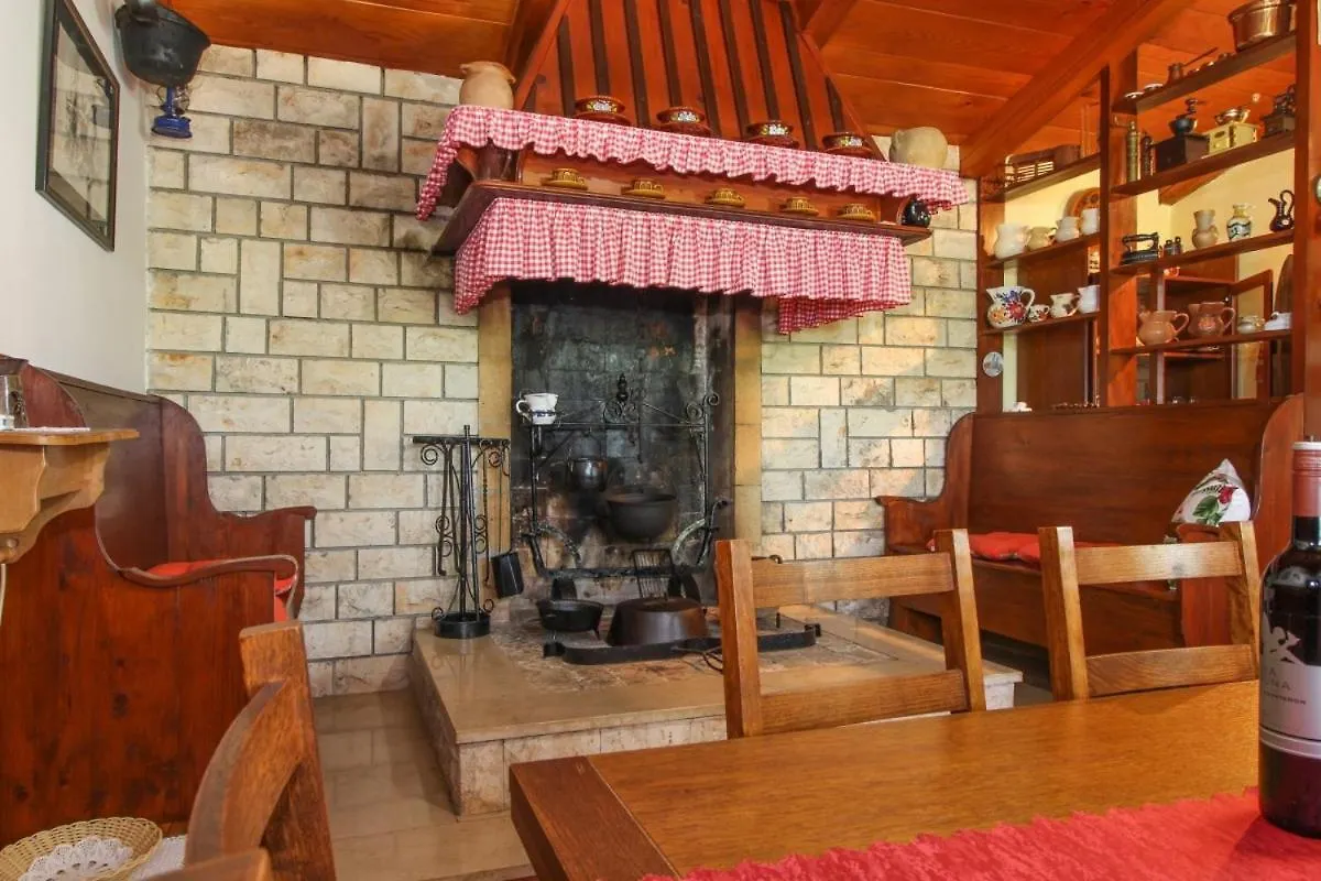 Holiday home Klen In Smoljanci Villa Svetvincenat Croatia
